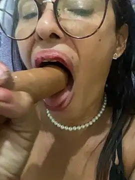 AMYBRASIL 即時 XXX 聊天