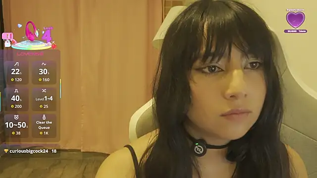 EmmitaGarcia live XXX chat