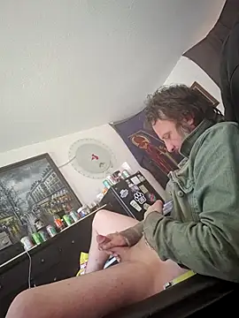 Fuckboyguyman Chat XXX live