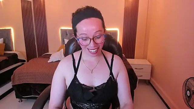 Victoria__blake_ Obrolan Langsung XXX