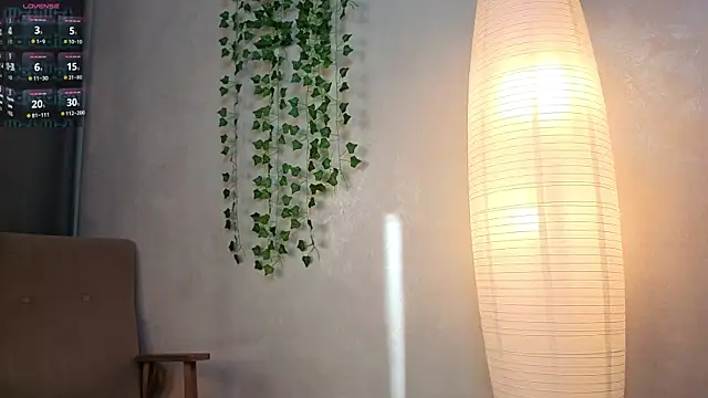 JasminKitany 即時 XXX 聊天
