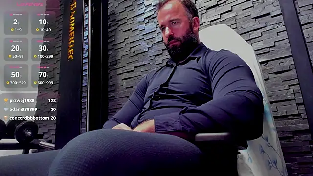 دردشة David_Big_Daddy الجنسية المباشرة