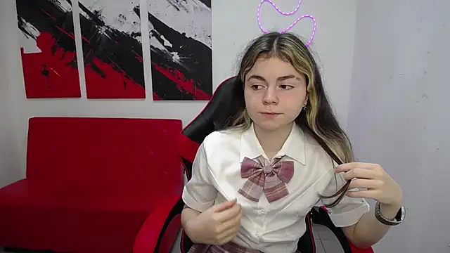 Czat XXX na żywo – TinaRedly