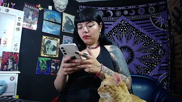 Yourmadame_Pn Live XXX chat