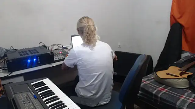 Chat +18 de corola1956 ao vivo