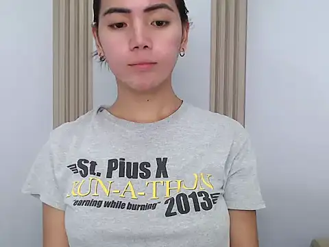 Martha_pookerxxx 即時 XXX 聊天