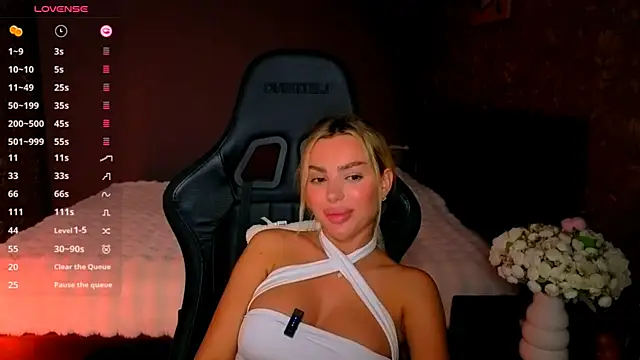 Ayla__Demir 即時 XXX 聊天