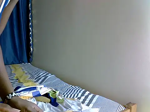 Petitesin's Live XXX Chat