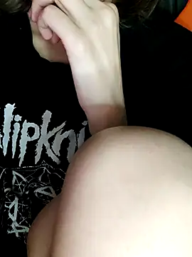 Aashikalaa's Live XXX Chat