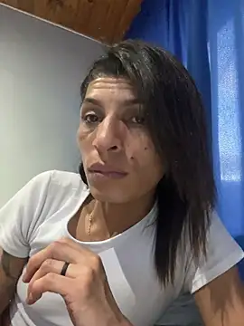 ImCrazzy Adlı Modelin Canlı XXX Sohbeti