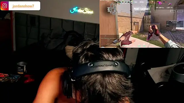 JordanShow live XXX chat