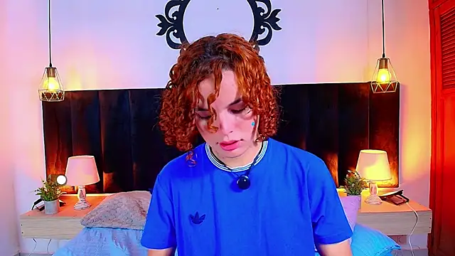 Skyee_angel Chat XXX in diretta