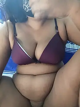 Susmita_Sen 即時 XXX 聊天