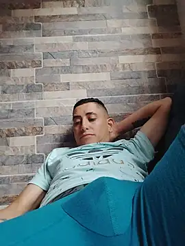 Онлайн чат XXX Tiger_cryad