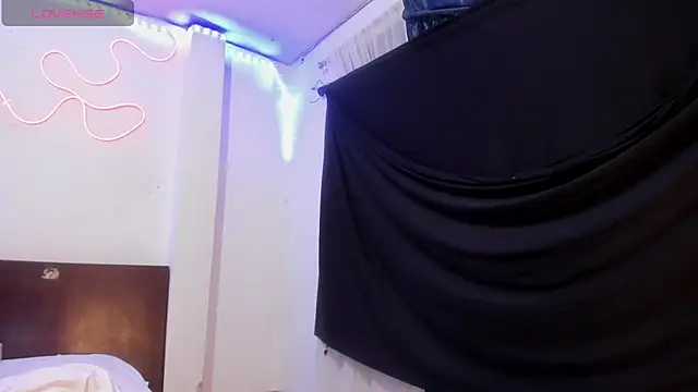 latinaStepmomn Live XXX chat