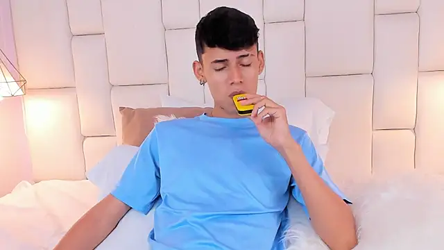 JacobFerrer 现场XXX聊天
