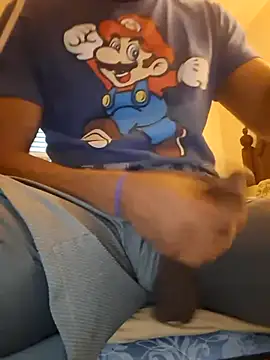Chat XXX en directo de bigboytoy912