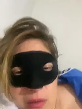 lulupiecitosamor 即時 XXX 聊天