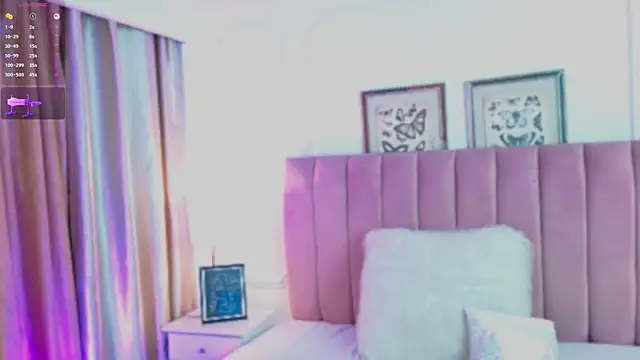 KimberlyCutee Live XXX-Chat