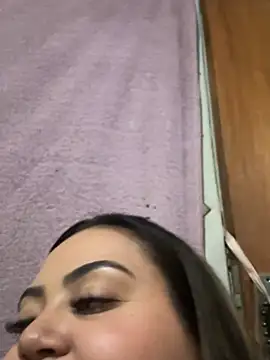 Chat +18 de lariic ao vivo