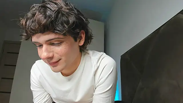צ'אט XXX בשידור חי של colestorms