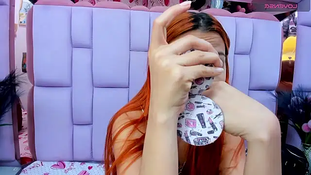 Živý XXX chat Paris_Petit