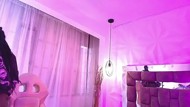Queen_perla_ Chat XXX live
