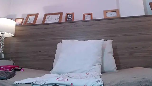 FranciscaVera Chat XXX in diretta