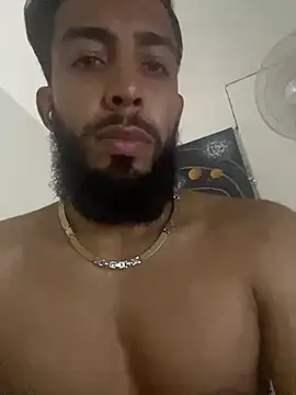 Zyan_Moratto webcam show