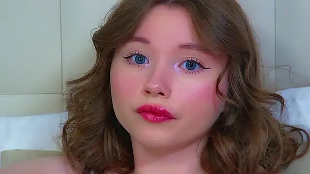 Živý XXX chat KeiraAsti