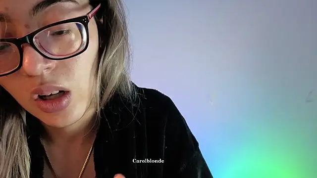 Carolblonde's Live XXX Chat