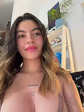 Your_Honeey – Live XXX-chat