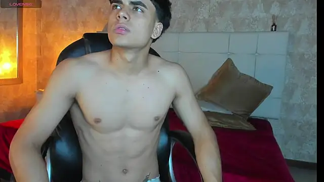 Онлайн чат XXX Toji_ferrer