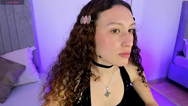 Martina_077 Chat XXX in diretta