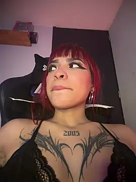 _Alice_rouse Chat XXX in diretta