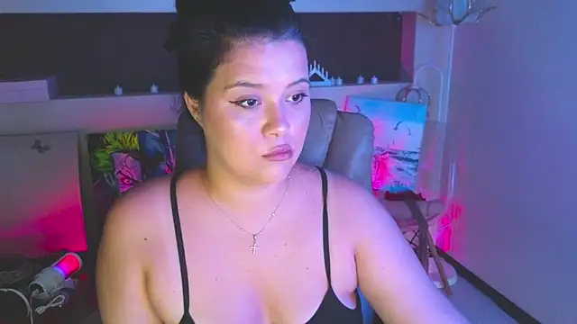 Živý XXX chat Malika_uAngel