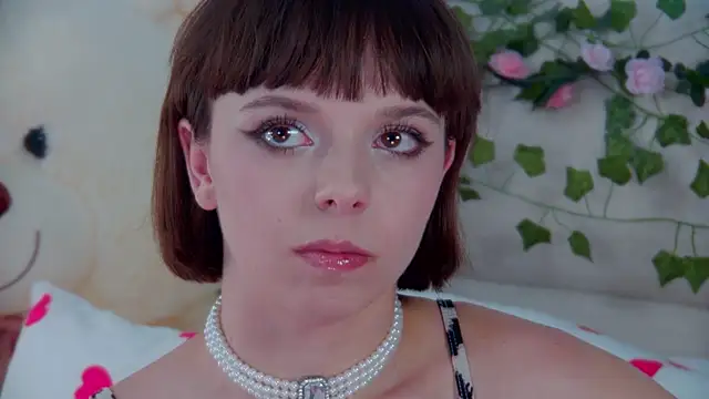 ElisabethDavis Adlı Modelin Canlı XXX Sohbeti