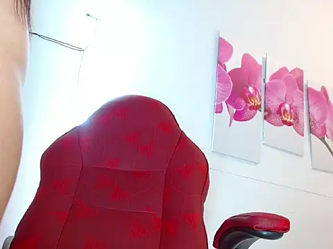 Katy_JhomsonのライブXXXチャット