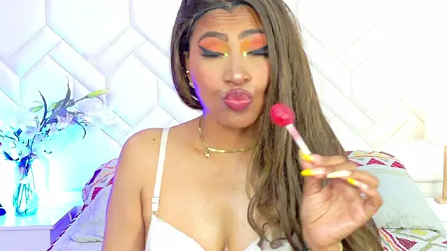 Kiara_Parker_'s Live XXX Chat