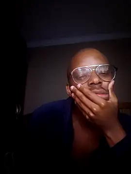 MbeshePTAn Live XXX chat