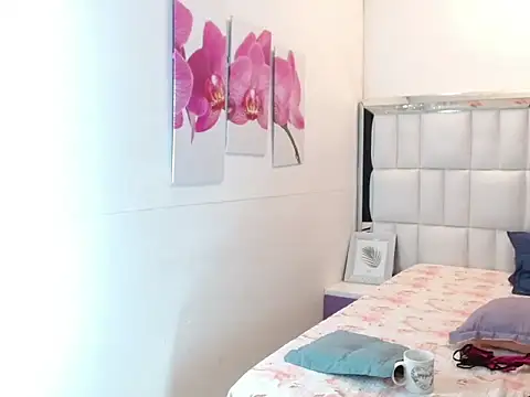 Katy_Jhomson – Live XXX-chat
