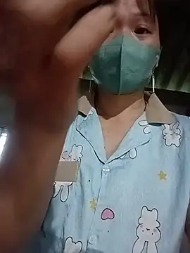 lya_sexyy 即時 XXX 聊天