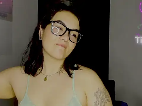 Babe-sofi 即時 XXX 聊天