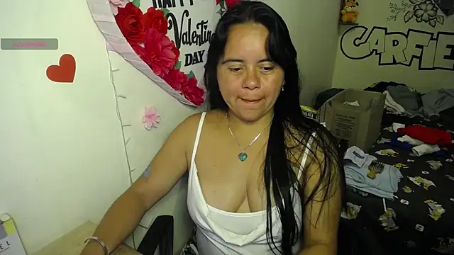 Miss__kendra_ Adlı Modelin Canlı XXX Sohbeti