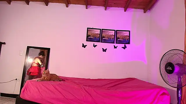 Nikki__uwu Chat XXX live