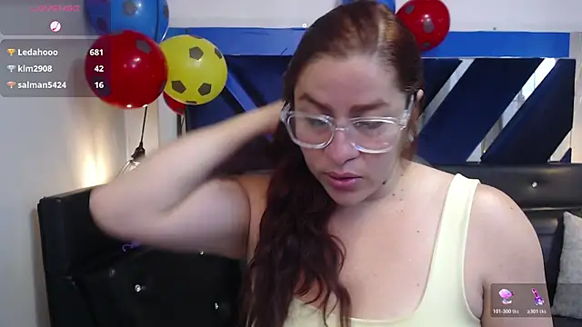 Alison-mar's Live XXX Chat