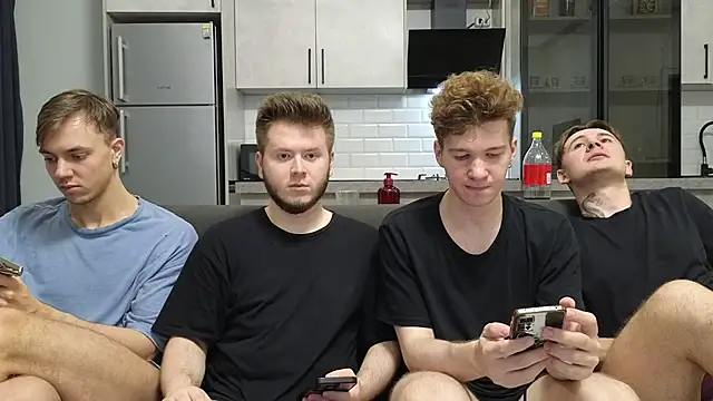 michael_sexdevil élő XXX-chatje