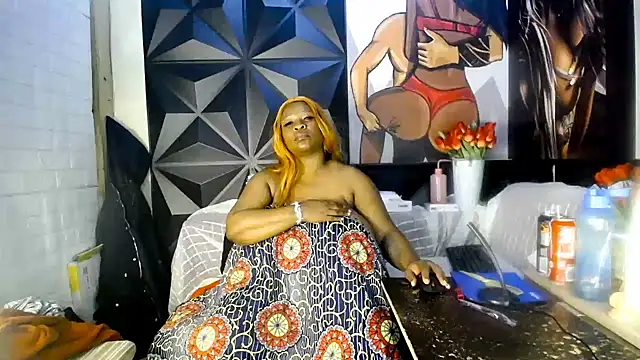 Ebonyfancyface 即時 XXX 聊天