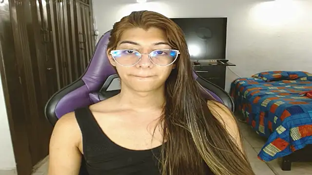 Alanni_parker live XXX chat