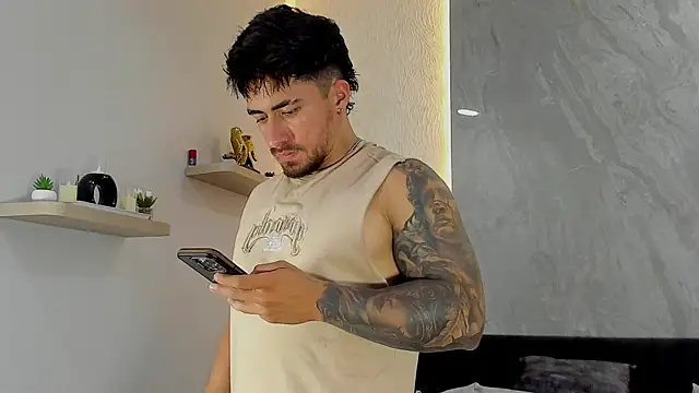 Brad_Summer Chat XXX in diretta